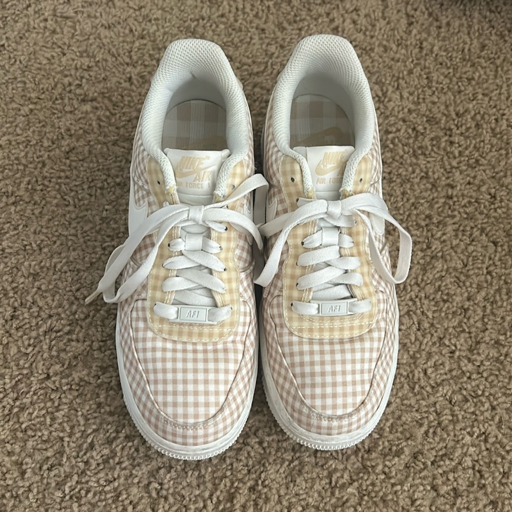 Airforce 1 urban outfitters exclusive